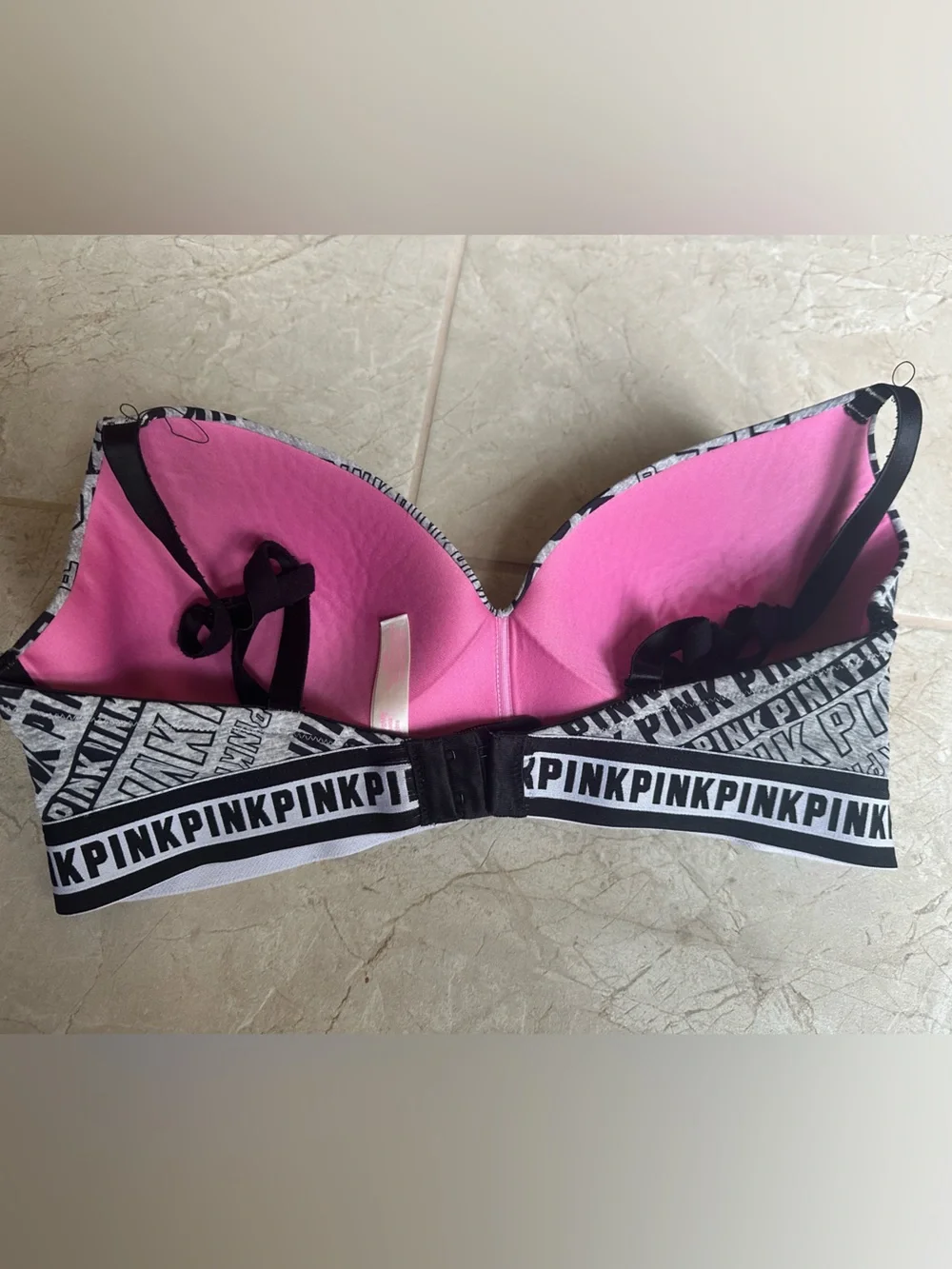 Victoria’s Secret Pink 36D bra black & graphic graphic no underwire super soft